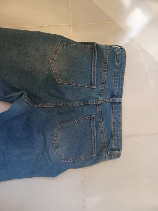 Pantalón vaquero azul