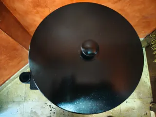 Estufa TOMAS Metal Negra y Plateada