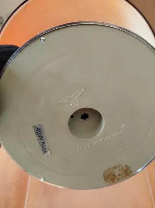 Lampada vintage in metallo rosso stile seta