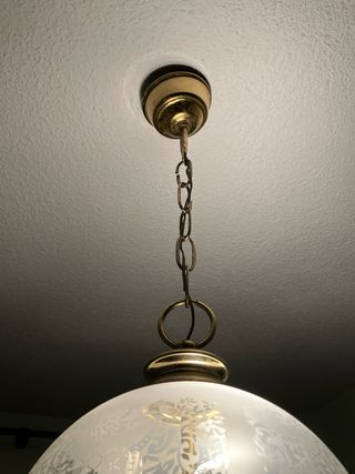 Lámpara colgante de techo antigua