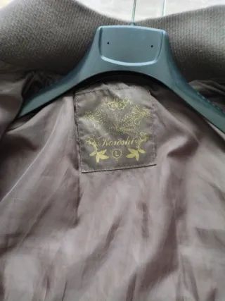 Abrigo acolchado marrón, plumífero, parka