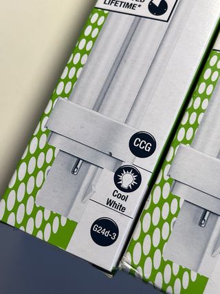 8 Bombillas Downlight Osram G24d-3 2 pines | 26W