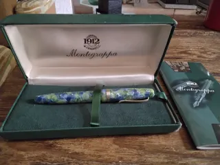 Pluma Estilográfica Montegrappa Plata y Oro