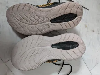 Zapatillas Asics Cumulus 26 GTX Negras