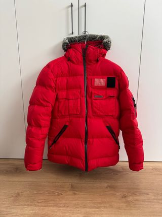 Plumífero Wed'ze rojo con capucha