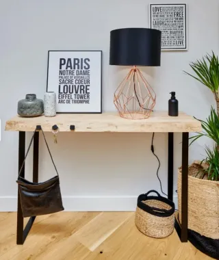 Gambe in metallo nero rettangolari