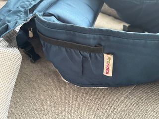 Mochila portabebés ergonómica azul