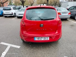 Se vende o se cambia por coche de mi interes