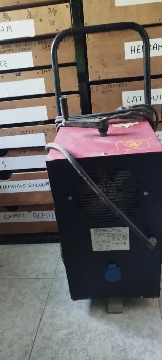 Soldador Profesional MIG 250