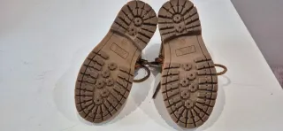 Botas niña de Zara talla 29