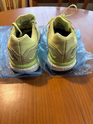 Zapatillas Adidas Mujer Amarillas y Blancas