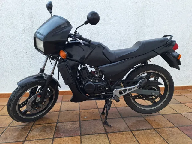 Gilera RV 125 2T Negra