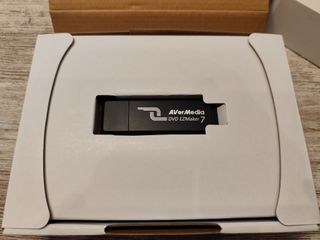 Capturadora Aver Media DVD EZMaker 7