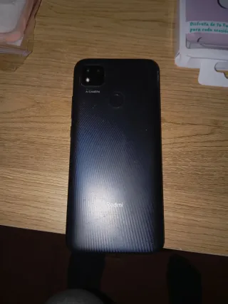 Xiaomi Redmi 9C Negro + 2 Fundas