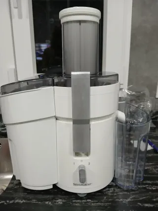 Licuadora Silvercrest Blanca y Gris