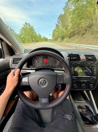 Volkswagen Golf 2005