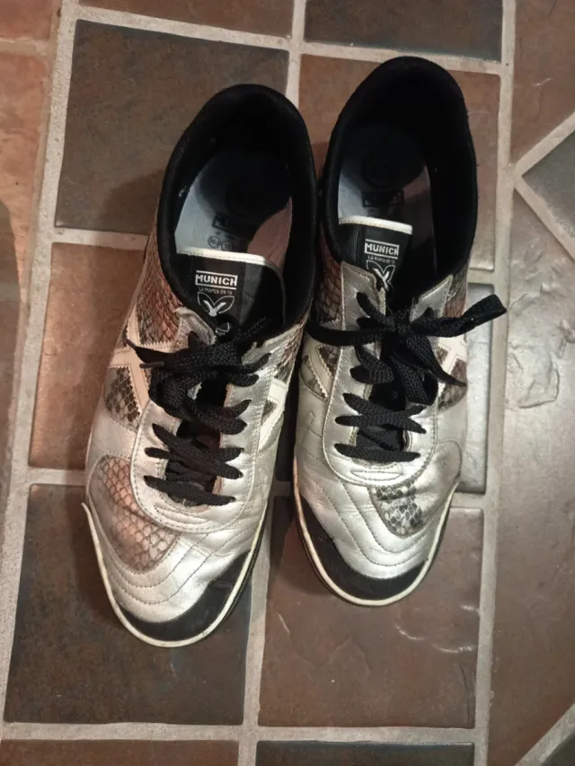 Lote 4 Zapatillas Munich