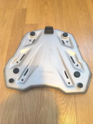 Parrilla Givi Trekker Rack Aluminio