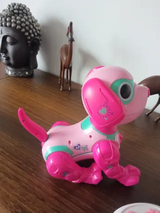 Perro electrónico interactivo rosa