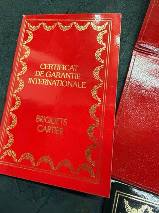 Encendedor Cartier Lacado Oro y Rojo Nuevo