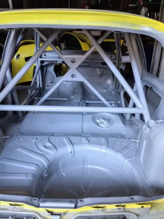 Vehículos competición alquiler