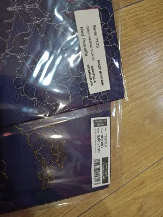 Mantilla Triangular paea Iglesia 120x60cm