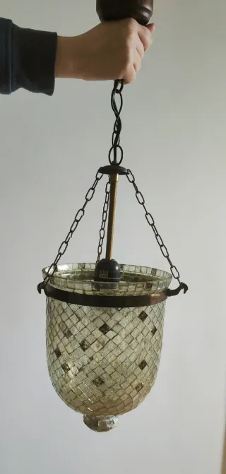 Lámpara colgante de cristal y metal