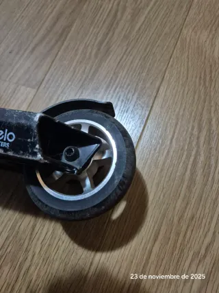 Patín freestyle blanco y negro