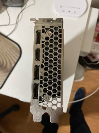 Tarjeta gráfica NVIDIA 8GB – Funciona perfecta