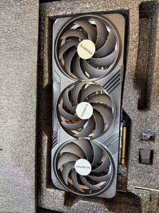 Tarjeta Gráfica Gigabyte GeForce RTX 4080 SUPER