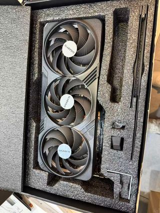 Tarjeta Gráfica Gigabyte GeForce RTX 4080 SUPER