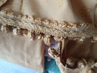 Colcha, Fundas Camilla y  Cojínes Doradas,cojin si