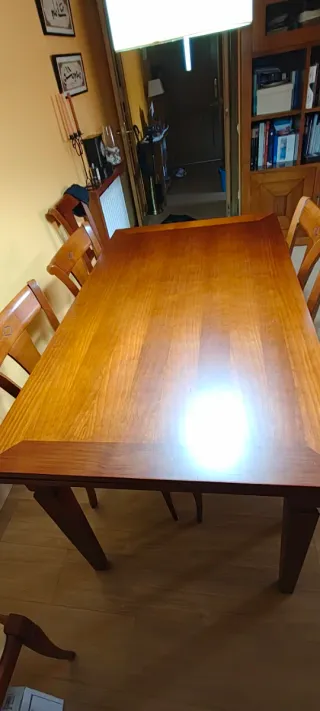 Mesa extensible cerezo y 6 sillas