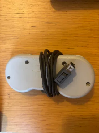 Super Nintendo Classic Mini + 2 Mandos