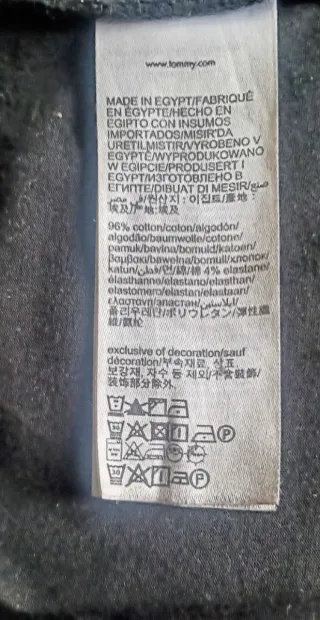 Camiseta negra Tommy Hilfiger azul hombre