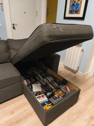 Sofá Cama Gris Maisons du Monde modelo Montreal