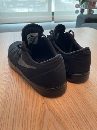 Nike SB Check Suede Negras