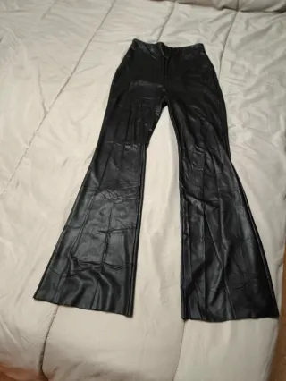 Pantalones negros