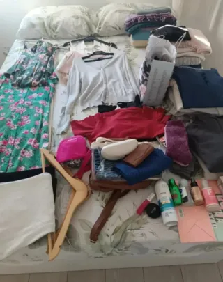 URGE! ROPA CHICA. Vacío armario por mudanza