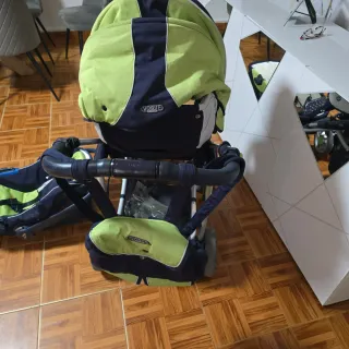 Silla de coche y capazo para bebé y maxi coxis