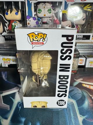 Funko Pop! Puss in Boots 1596 Amazon Exclusive
