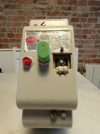 Interruptor Diferencial EGA Automático