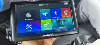 GPS para coche con soporte