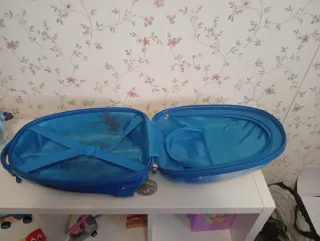 Maleta infantil con ruedas