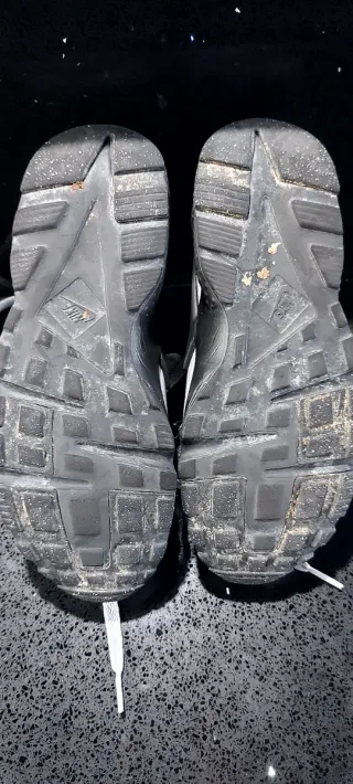 Zapatillas Nike Huarache Talla 38.5 Grises