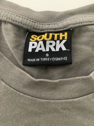 Camiseta South Park Bershka Talla S