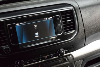 Peugeot Traveller TRAVELLER  Business 1.6 BlueHDi 88KW (120) Standard 4 P