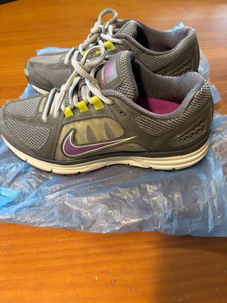 Zapatillas Nike Vomero 7 Mujer