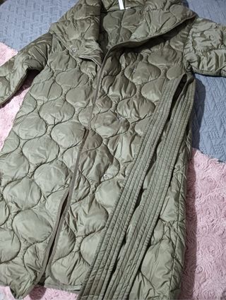 Abrigo acolchado largo Mango verde