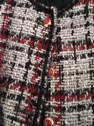 Chaqueta tweed talla 50